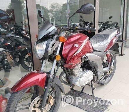 Suzuki GSX 125 . 2023