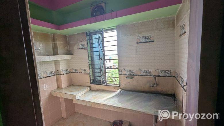 রেডি ফ্ল্যাট বিক্রি হবে জরুরী টাকার প্রয়োজন