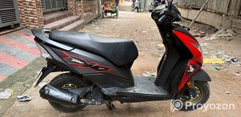 Honda Dio . 2024