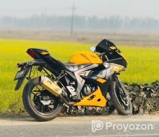 Suzuki GSX R150 ABS . 2022