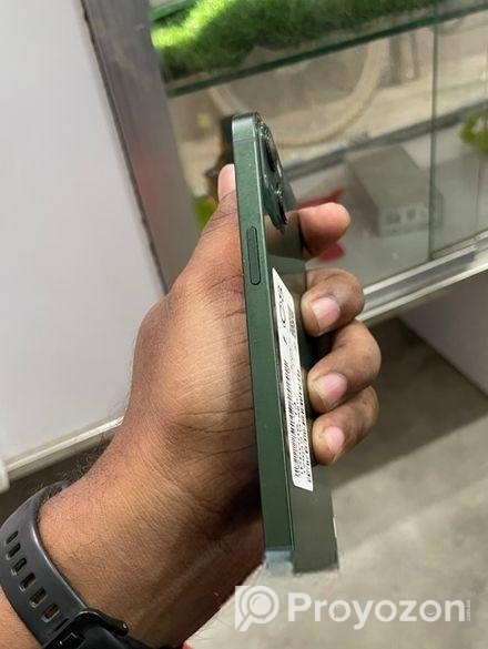 Apple iPhone 13 Bh89% waterproof (Used)