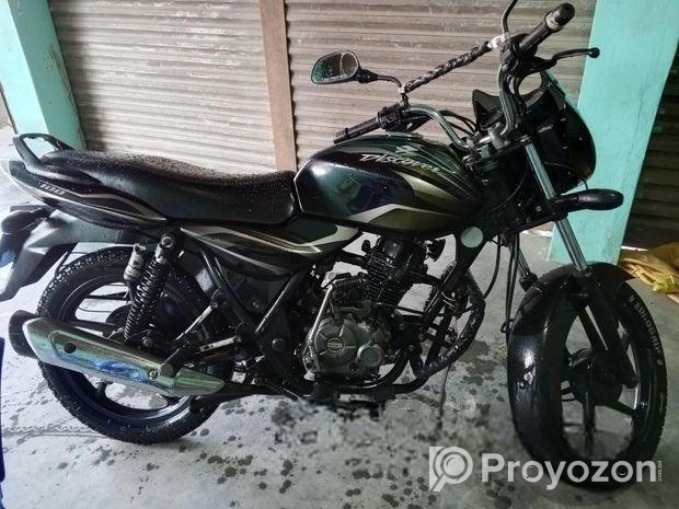 Bajaj CT 100 ` 2015
