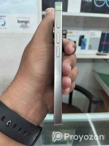 Apple iPhone 15 Pro 128gb Full authentic (Used)