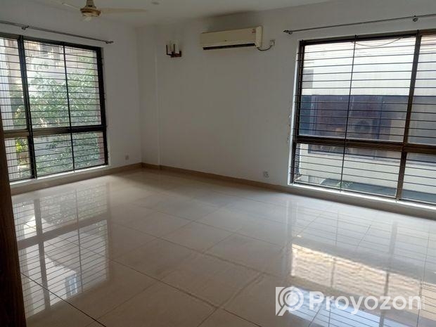 29000 sqft.9th Storied independent house rent in G
