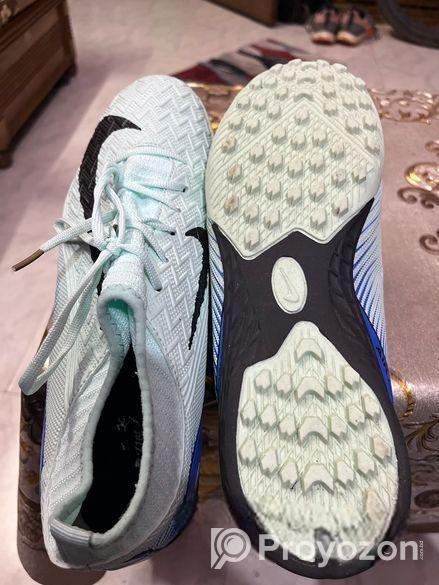 Puraton Turf Sell Post