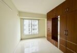 2400 SFT Luxarious Semi furnished apartment rent at 7 th floor Ut