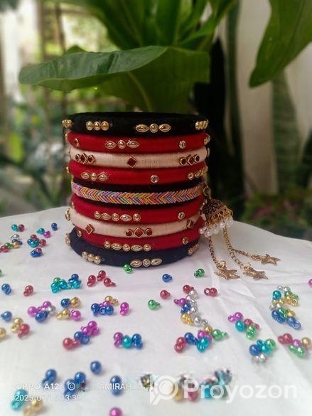 আকর্ষণীয় চুরি