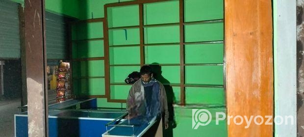 দোকানের রেগ গুলো বিক্রি হবে