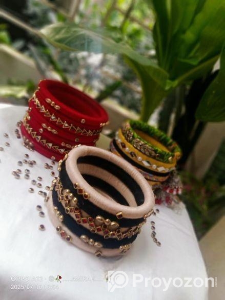 আকর্ষণীয় চুরি