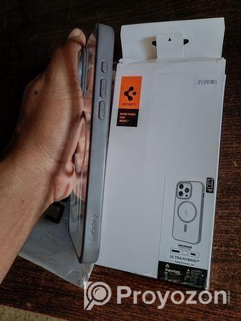 Iphone 15 Pro Max Spigen Cover