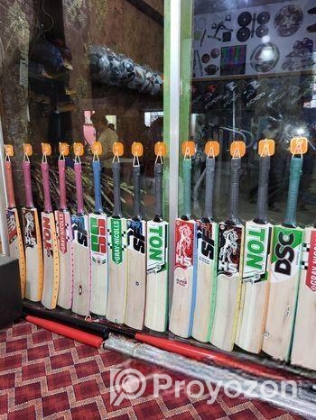 নাগিন সেপ ক্যাপ্টেনিস ক্রিকেট ব্যাট