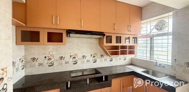 2400 SFT Luxarious Semi furnished apartment rent at 7 th floor Ut