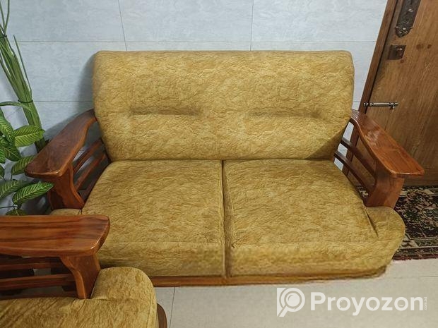 খুব ভালো মানের সেগুন কাঠের চার সিটের সোফা