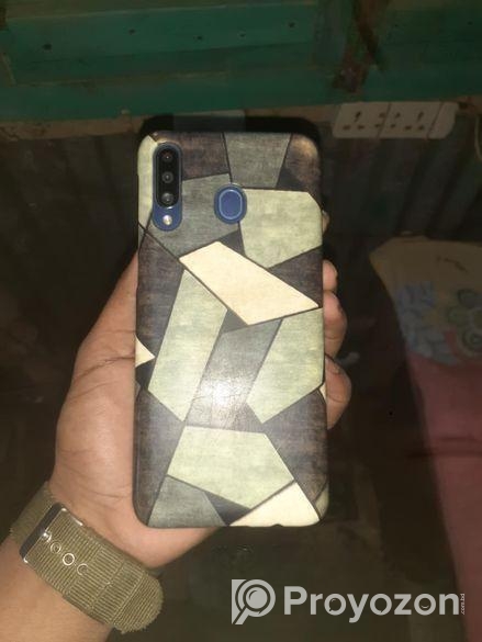 Samsung Galaxy M30 . (Used)