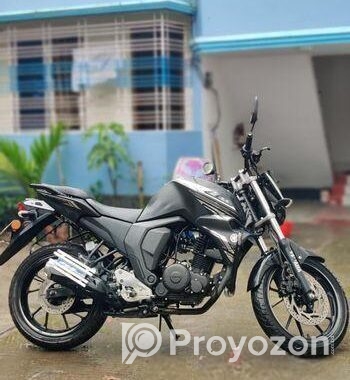 Yamaha FZS ` 2023