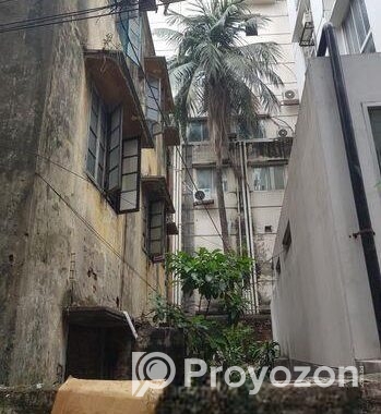 মালিবাগে মেইন রোডে চার কাঠা জমিতে কমার্শিয়াল ব্যবহ