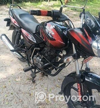 Bajaj Discover 125 . 2015