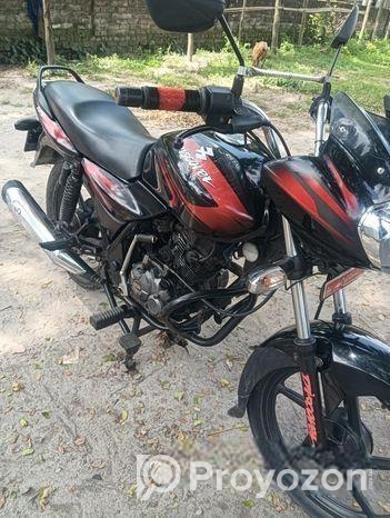 Bajaj Discover 125 . 2015