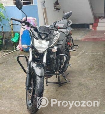 Yamaha FZS ` 2023