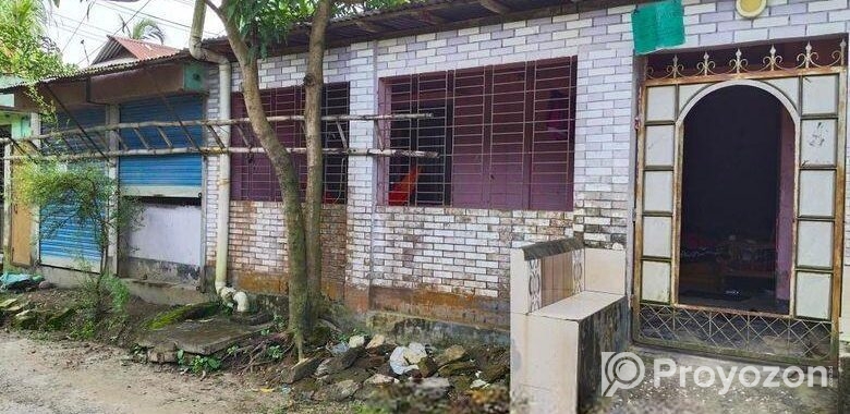 বাড়িসহ জায়গা বিক্রি হবে