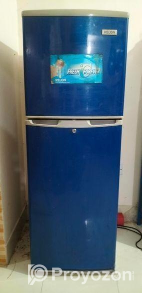 ফ্রিজটি দ্রুত বিক্রি করা হবে।