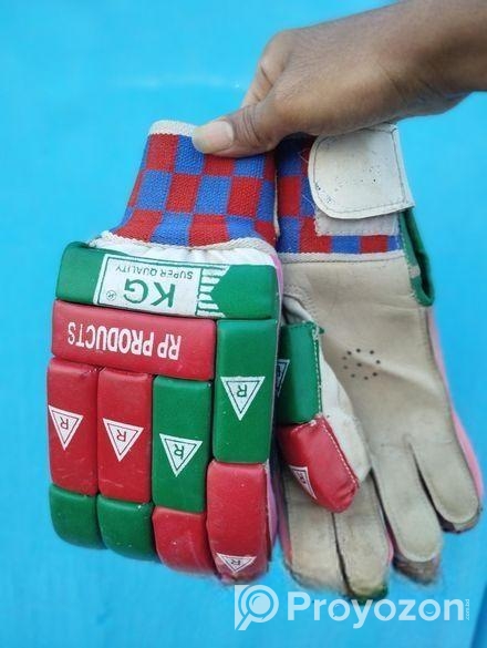 ক্রিকেট সরঙ্জাম