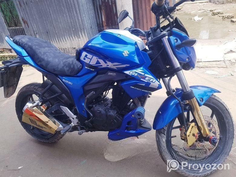 Suzuki Gixxer Monotone 2016