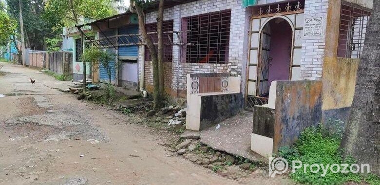 বাড়িসহ জায়গা বিক্রি হবে