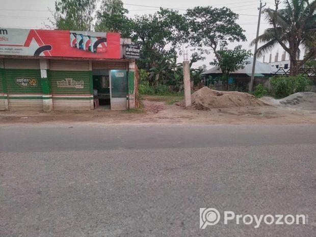 দোকানসহ জায়গা বিক্রি