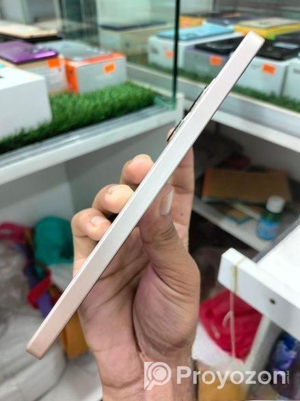 Xiaomi Redmi Note 13 . (Used)