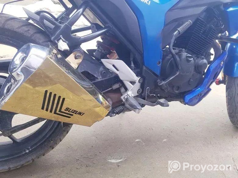 Suzuki Gixxer Monotone 2016