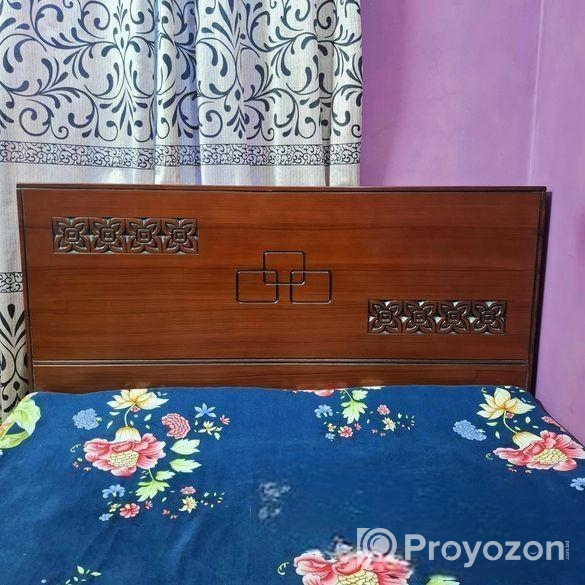 Single Semi Box Khat