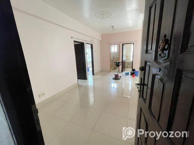 রিং রোড থেকে মাত্র ৫০ মিটার ১০৫০ sqft – ২ বেড ৩ বা