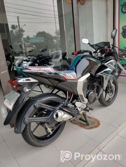 Yamaha Fazer 2021