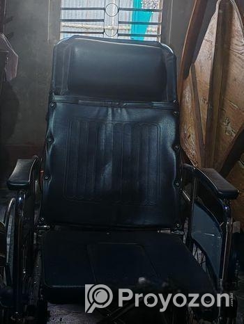 হুইল চেয়ার