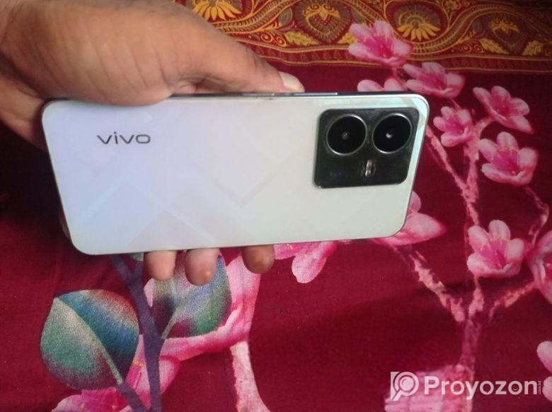 Vivo Y22 4/128 GB (Used)