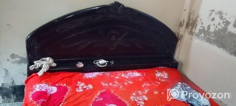 খাট বিক্রি করা হবে
