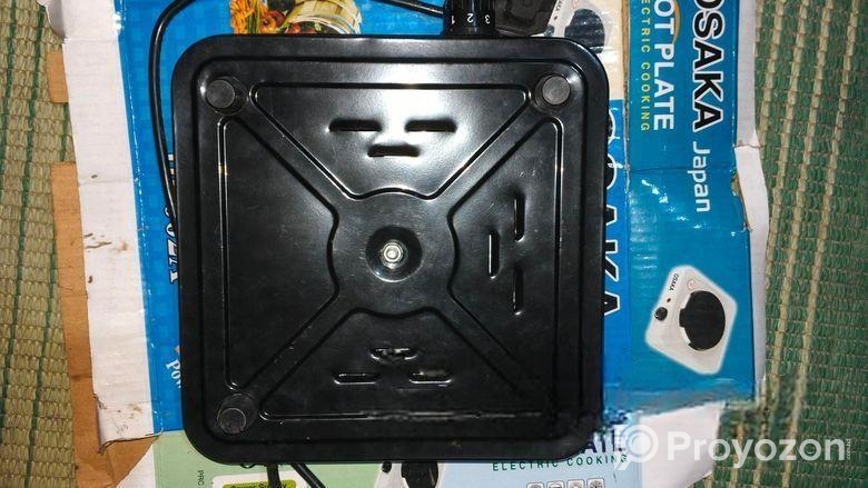 এটি একটি বৈদ্যুতিক চুলা ওসাকা ব্র্যান্ডের।