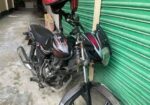 Bajaj Discover 100 . 2012