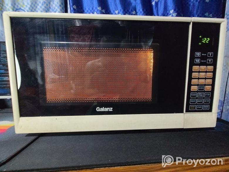 Galanz Microwave Oven