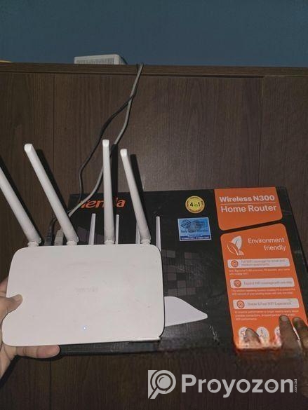Tenda F6 300Mbps WiFi router
