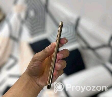 Apple iPhone XS 64 gb (Used)