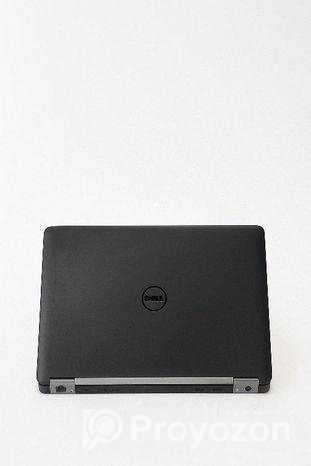 Dell portable 6th Gen Core i5 Laptop