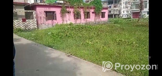 জমি বিক্রি করা হবে