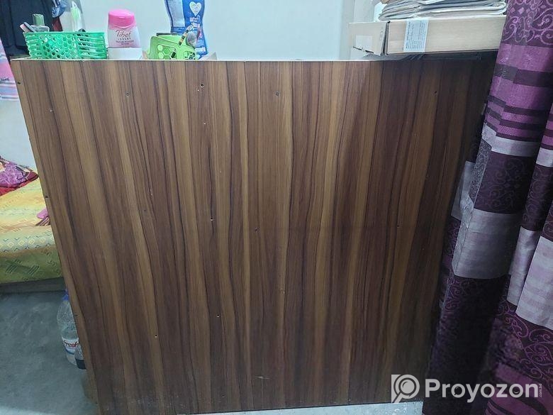 পারটেক্স এর টেবিল বিক্রি করা হবে ৪৮” X