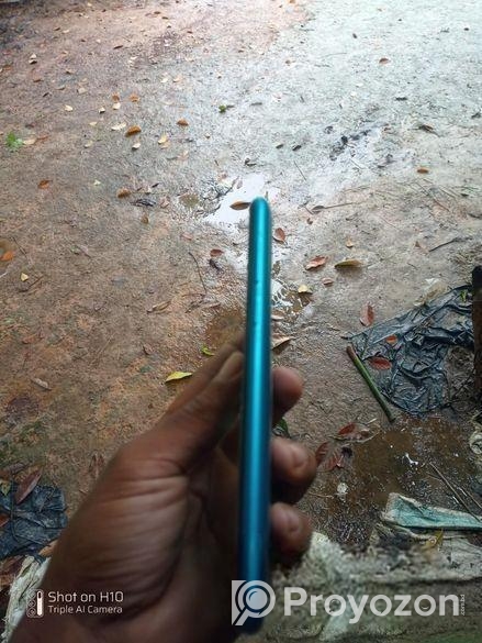 Samsung Galaxy M11 ‘ (Used)