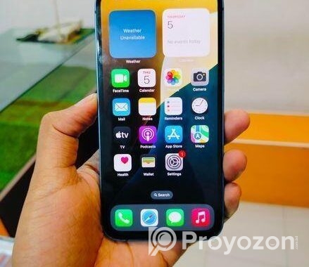 Apple iPhone 13 (Used)