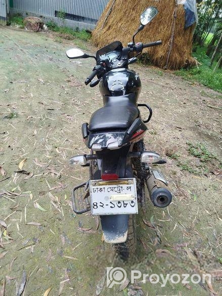 Bajaj Pulsar 150 . 2022