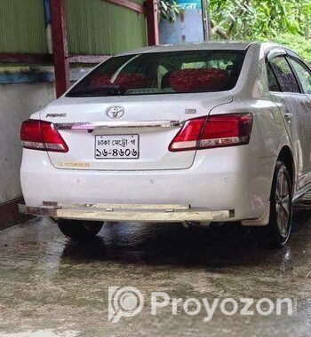 Toyota Premio . 2019