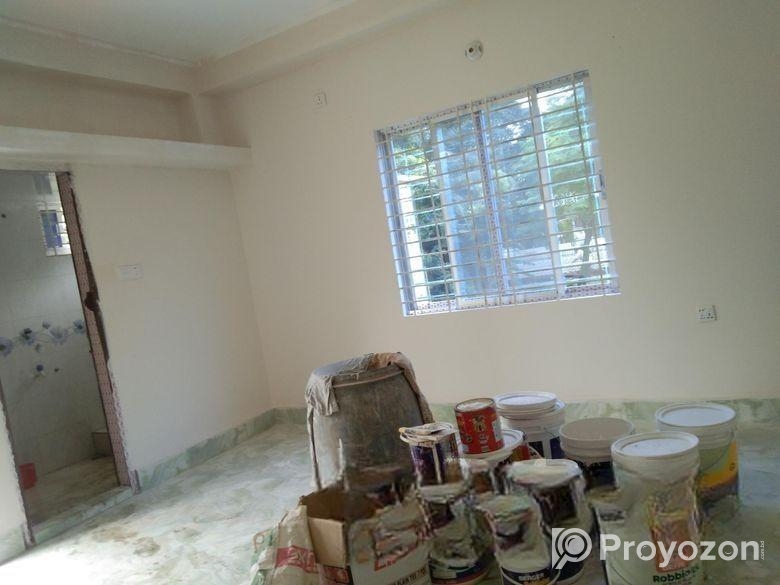 রং এর কাজ ও সেনেটারী এবং টাইলস করা হয়।